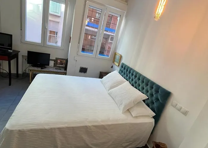 Vallehermoso Loft In Downtown Aguelles